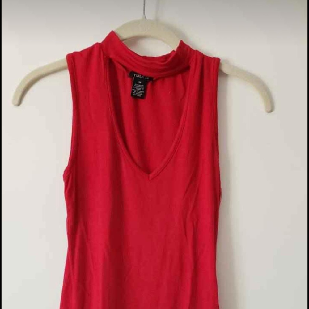 red tank top